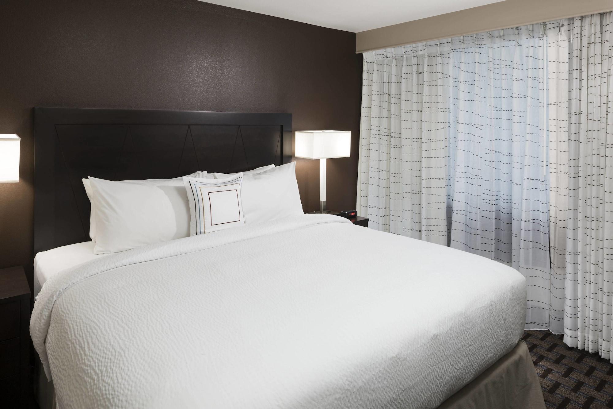 Residence Inn By Marriott Dallas Plano/Richardson Bagian luar foto